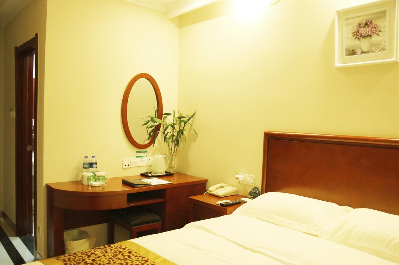 Greentree Inn Yunnan Lijiang Qixing Street Express Hotel Exterior photo